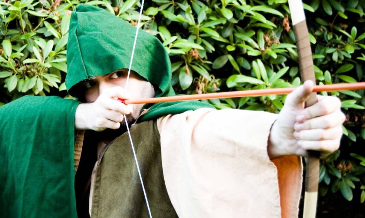 descubre las 37 frases mas iconicas de robin hood