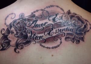 44 inspiradoras frases para tatuajes en honor a las madres: Ideas Únicas para celebrar su amor